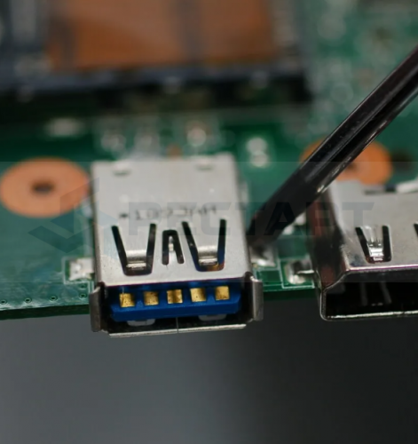 Замена USB разъема на снятой плате без разбора / сборки. — сервис в Туапсе, Замена USB разъема на снятой плате без разбора / сборки. в Туапсе — фото,за от 15 мин., цена от 1200 руб.
